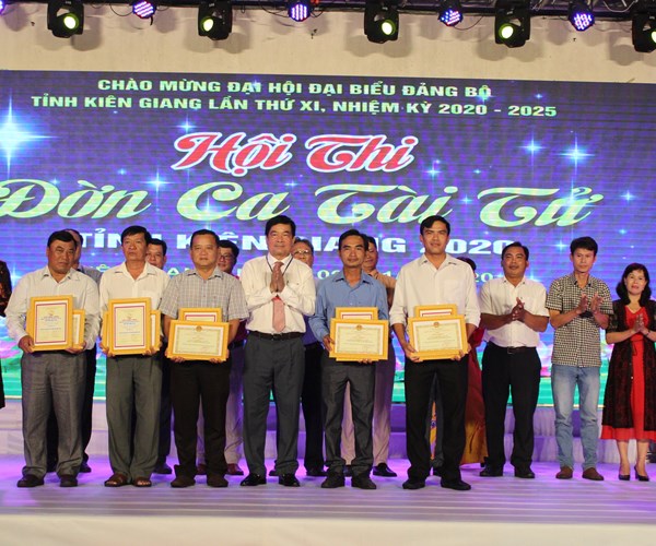Bế mạc hội thi Đờn ca tài tử Kiên Giang năm 2020 - Anh 1