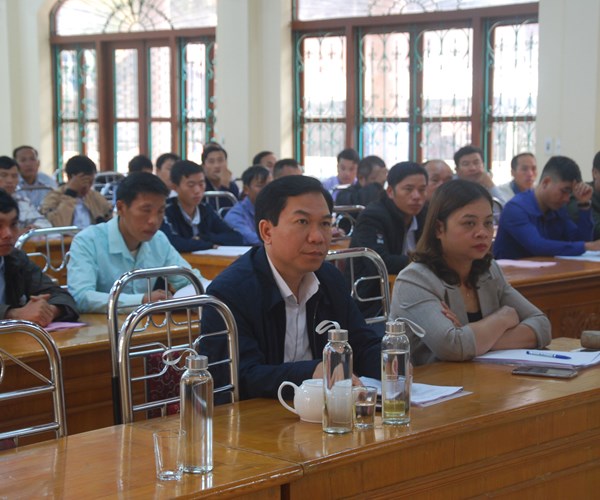 Tập huấn tuyên truyền, phổ biến pháp luật cho nghệ nhân, già làng, trưởng thôn, bản - Anh 1