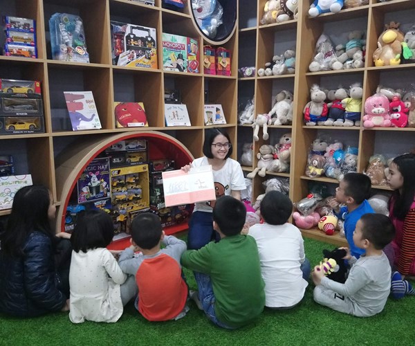 Để tuổi thơ không còn bị đánh cắp - Anh 1