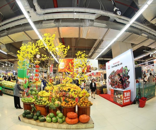 VINMART HỖ TRỢ ĐỊA ĐIỂM BÁN HOA – CÂY CẢNH TẾT - Anh 1