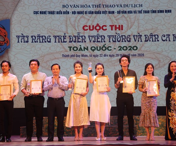 Cuộc thi Tài năng trẻ diễn viên Tuồng và Dân ca kịch toàn quốc: Hé lộ nhiều tài năng trẻ - Anh 1