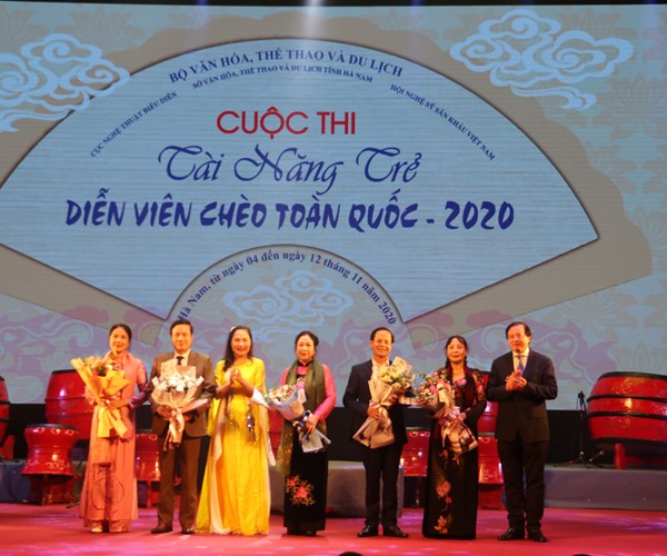 Khai mạc Cuộc thi Tài năng trẻ diễn viên chèo toàn quốc: Nhiều kì vọng về tài năng trẻ cho sân khấu chèo - Anh 1