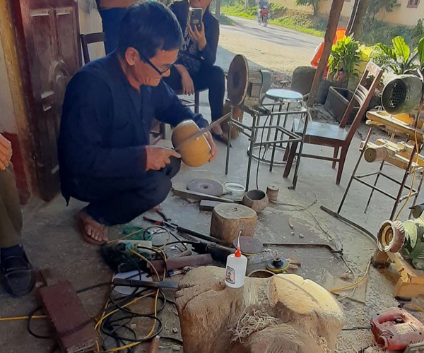 Bảo tồn nghề chế tác đàn tính truyền thống của người Tày, Nùng Cao Bằng - Anh 4