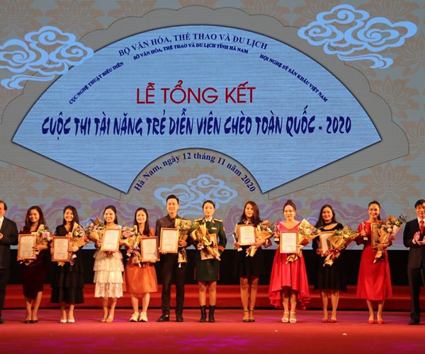 Bế mạc Cuộc thi tài năng trẻ sân khấu Chèo chuyên nghiệp toàn quốc – 2020: Tài năng trẻ “vượt khó” để toả sáng - Anh 1