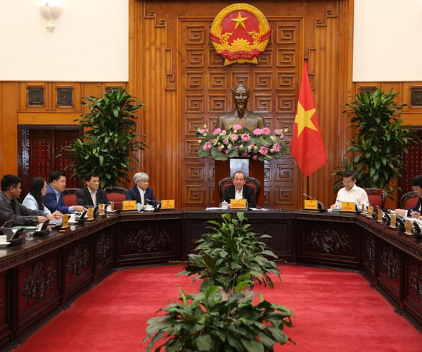 Tổ chức Đại hội đại biểu các dân tộc thiểu số lần thứ II chu đáo, trang trọng, tiết kiệm - Anh 2