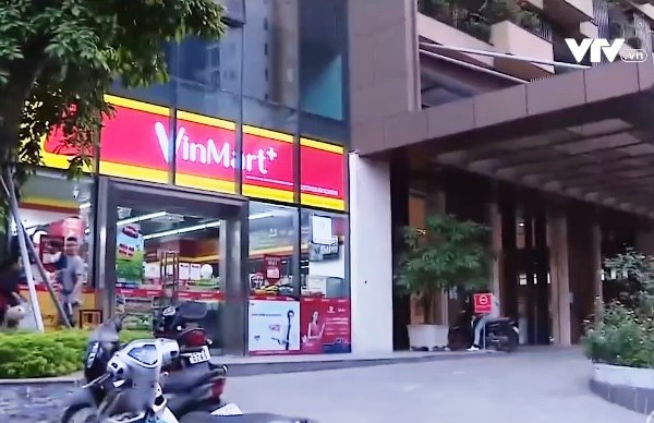 Hàng chục học sinh ở Hà Nội bị lừa đảo, chiếm đoạt điện thoại, ví tiền - Anh 1