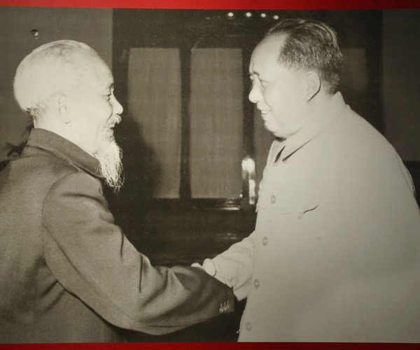 Khai mạc triển lãm ảnh “Việt Nam tươi đẹp – Trung Quốc tươi đẹp” - Anh 11