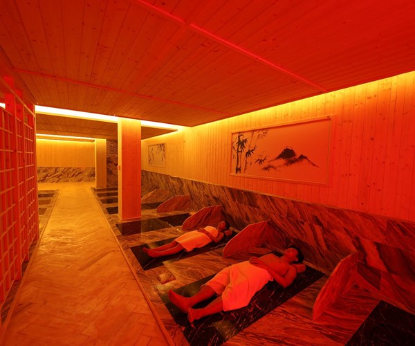 Vì sao Yoko Onsen Quang Hanh tại Quảng Ninh hấp dẫn du khách? - Anh 5