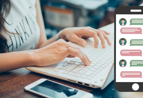 Chatbot - bạn đồng hành 'ảo' đáng tin cậy cho nhiều du khách - Anh 1