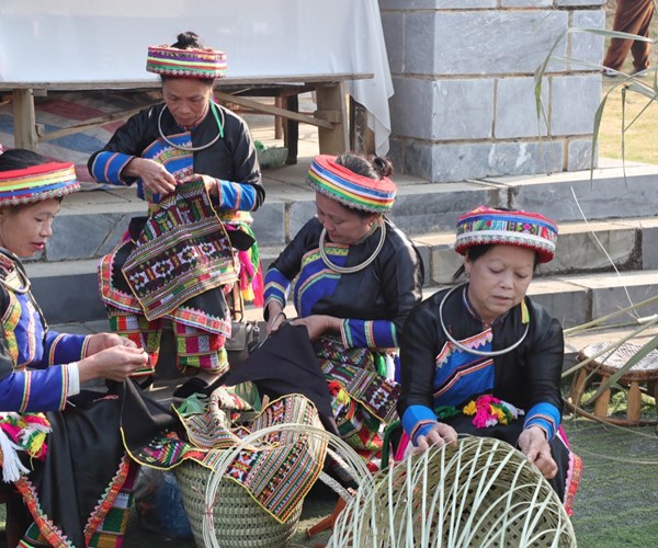 Sắc màu văn hóa tại 