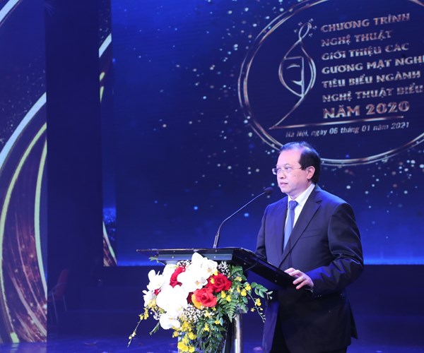Toả sáng các gương mặt tiêu biểu nghệ thuật biểu diễn năm 2020 - Anh 8