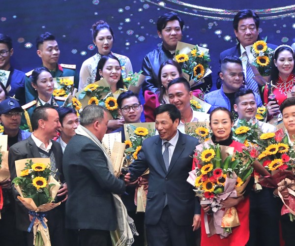 Toả sáng các gương mặt tiêu biểu nghệ thuật biểu diễn năm 2020 - Anh 4