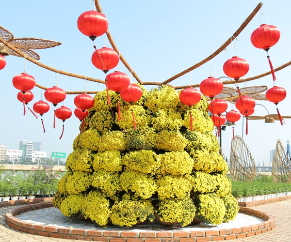 Sông Hàn Tết này đẹp lộng lẫy với con đường hoa Xuân sắc màu - Anh 4
