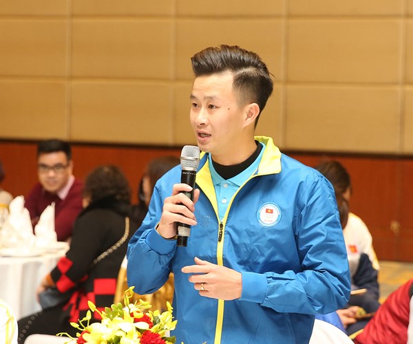 Bộ VHTTDL: Gặp mặt các HLV, VĐV tiêu biểu - Anh 7