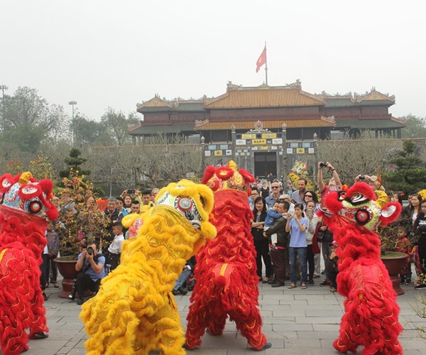 Khách đăng ký lưu trú tại Huế dịp Tết tăng 20% - Anh 1