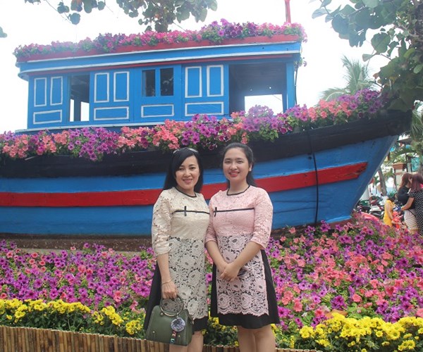 Khánh Hòa đón 190.000 lượt du khách trong 2 ngày Tết Mậu Tuất - Anh 12