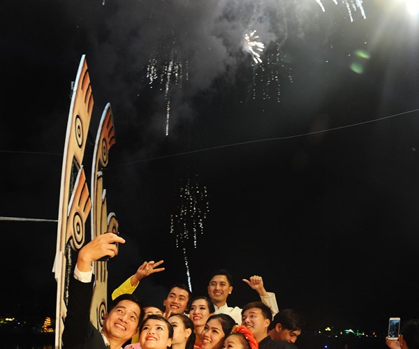 Quảng Nam: Du khách nhộn nhịp du xuân - Anh 3