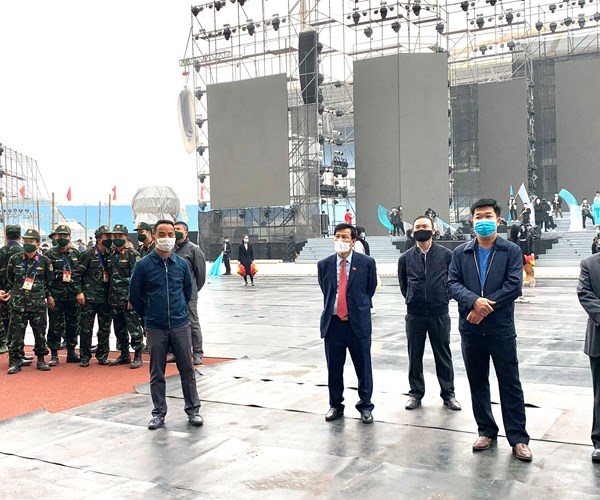 Bộ trưởng Nguyễn Ngọc Thiện kiểm tra công tác chuẩn bị cho Đại nhạc hội Khát vọng – Toả sáng - Anh 3