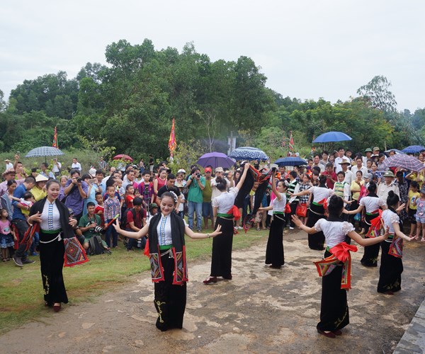 Ngày hội “Sắc xuân trên mọi miền Tổ quốc” - Anh 1