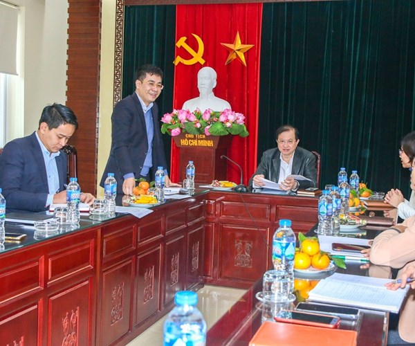 Hỗ trợ, cải tiến việc đầu tư cho các nghệ sĩ theo chiều sâu để tạo ra các tác phẩm có chất lượng cao - Anh 3