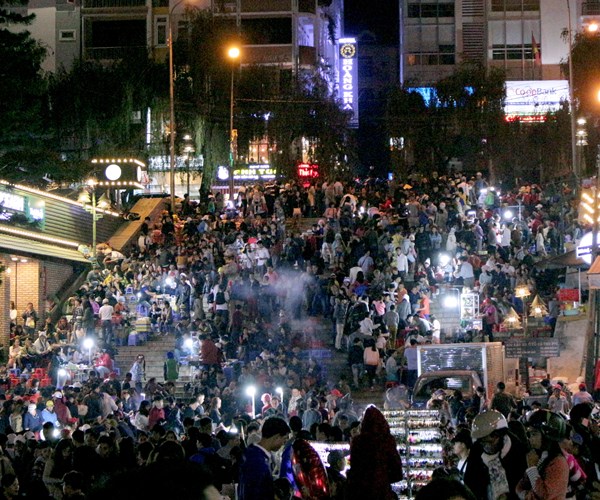 Hình ảnh du lịch Đà Lạt đang xấu xí - Anh 2