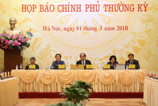 Về việc rà soát công nhận chức danh Giáo sư, Phó Giáo sư: Bộ GD-ĐT nói gì? - Anh 1