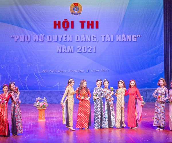 Hội thi “Phụ nữ duyên dáng, tài năng” của Công đoàn Bộ VHTTDL: Xin được gọi các thí sinh là những “diễn viên”... - Anh 6