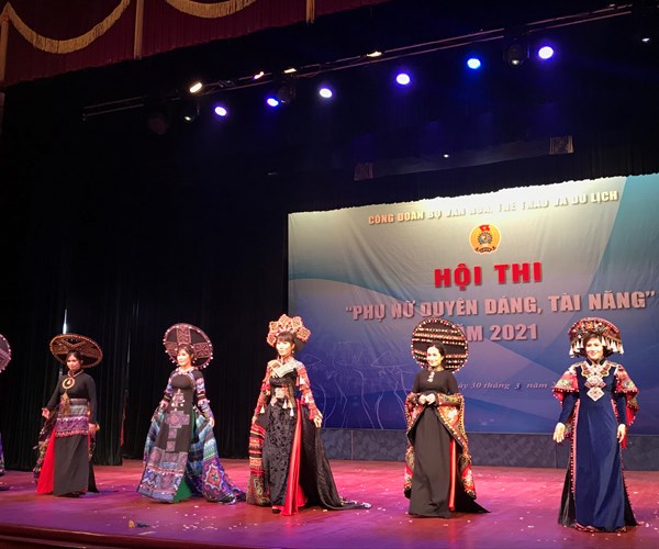 Hội thi “Phụ nữ duyên dáng, tài năng” của Công đoàn Bộ VHTTDL: Xin được gọi các thí sinh là những “diễn viên”... - Anh 9