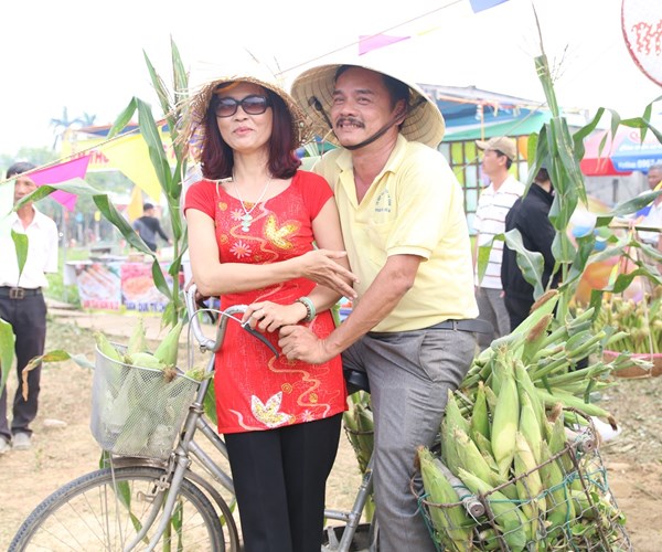 10 000 trái bắp “thết khách” tham gia Ngày hội bắp Cẩm Nam (Hội An) - Anh 3