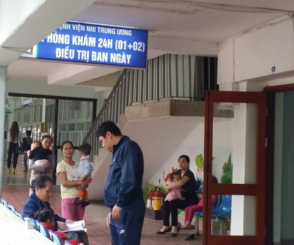 ĐƠN THUỐC PHẢI CÓ SỐ CHỨNG MINH NHÂN DÂN: Bộ Y tế làm khó bệnh nhi - Anh 1