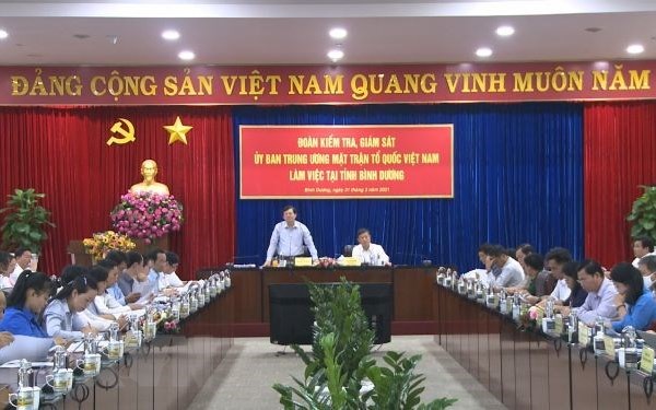 Đoàn Ủy ban MTTQ kiểm tra công tác chuẩn bị bầu cử tại Bình Dương - Anh 1
