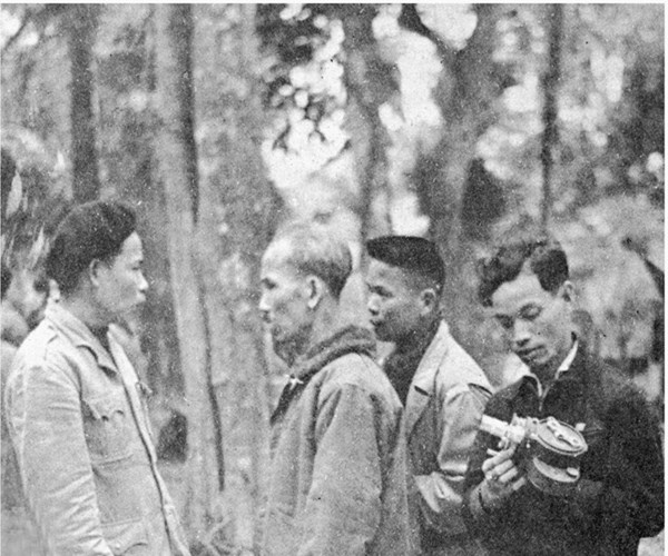 Kỷ niệm ngày Bác Hồ ký Sắc lệnh thành lập ngành Điện ảnh cách mạng VN(15.3.1953 - 15.3.2018): 65 năm hẹn gặp một ngày - Anh 1