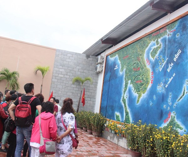 Tại Khánh Hòa: Biến tướng lao động “chui” người Trung Quốc - Anh 2