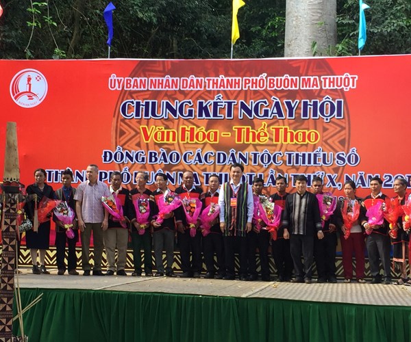 Ngày hội Văn hóa – thể thao các dân tộc thiểu số TP Buôn Ma Thuột: Giữ bản sắc là giữ được tất cả - Anh 1