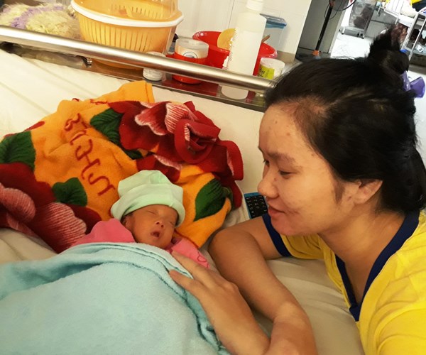 Sự hồi sinh diệu kỳ từ... ngân hàng sữa mẹ - Anh 1