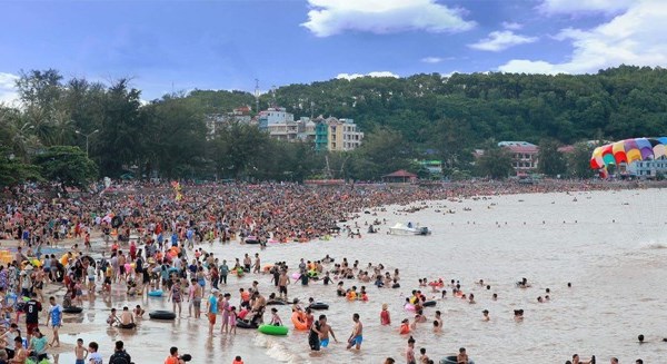 Liên hoan du lịch Đồ Sơn - Sắc màu của biển 2021 - Anh 2