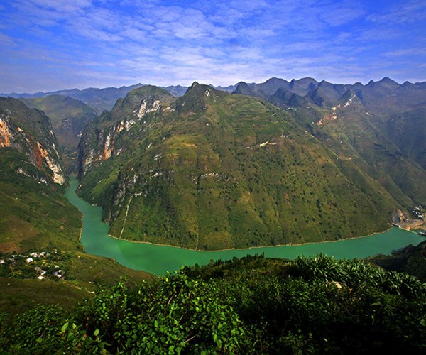 Những điểm “Check- in” không thể bỏ qua tại Hà Giang dịp 30.4 -1.5 - Anh 1