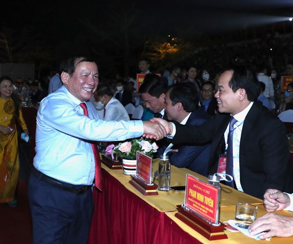Khai mac Nam Du lich quoc gia - Ninh Binh 2021: Hoa Lu - Co do ngan nam - Anh 3