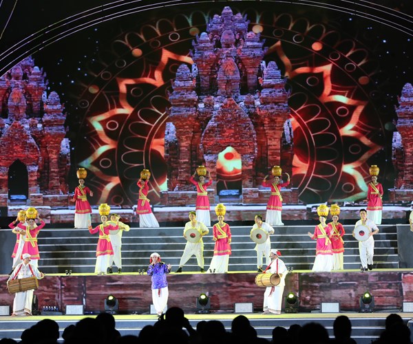 Khai mac Nam Du lich quoc gia - Ninh Binh 2021: Hoa Lu - Co do ngan nam - Anh 19