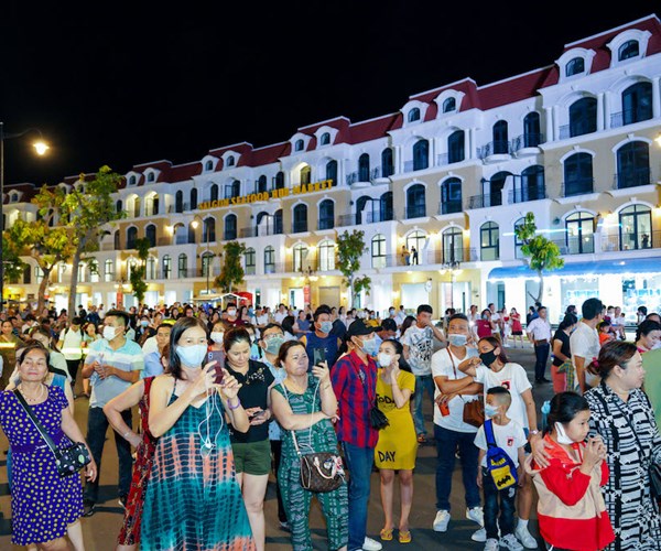 Siêu quần thể Phú Quốc United Center rực rỡ đón chào hàng vạn du khách dịp khai trương - Anh 10