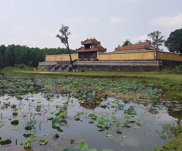 Quản lý và sử dụng bền vững cảnh quan văn hóa khu vực thượng nguồn sông Hương: “Nét đẹp văn hóa không nơi nào có được” - Anh 2