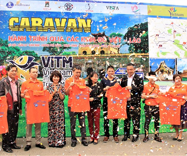 Du lịch bằng xe tự lái “Hành trình qua các kinh đô Việt- Lào” - Anh 2