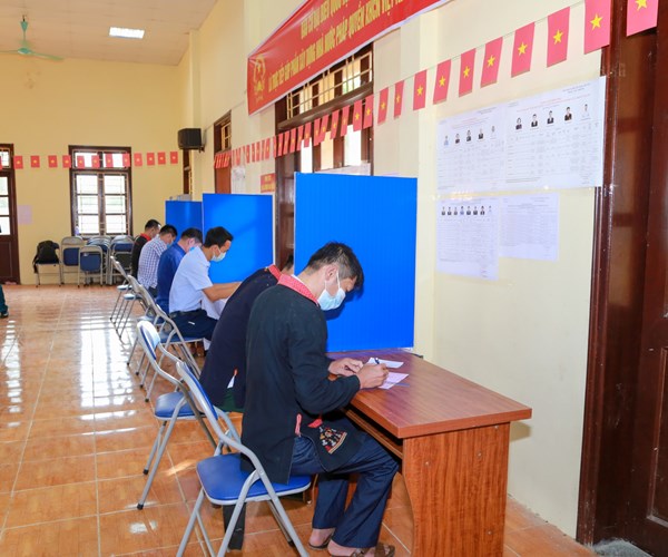 Hà Nội: Đồng bào Dao huyện Ba Vì náo nức trong ngày hội non sông - Anh 7