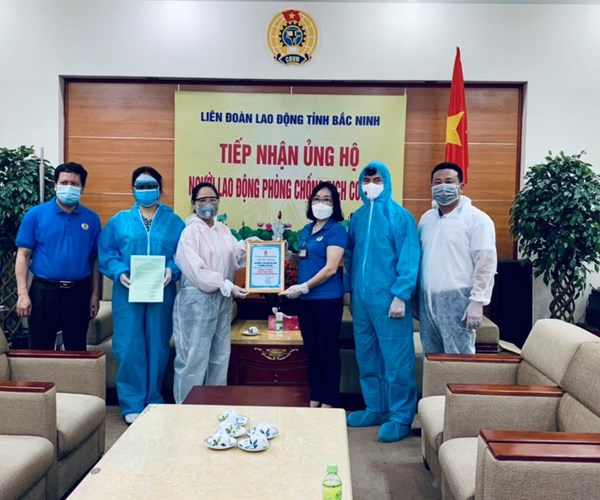 Hội Nghệ sĩ Sân khấu Việt Nam hướng về tâm dịch Bắc Ninh, Bắc Giang - Anh 1