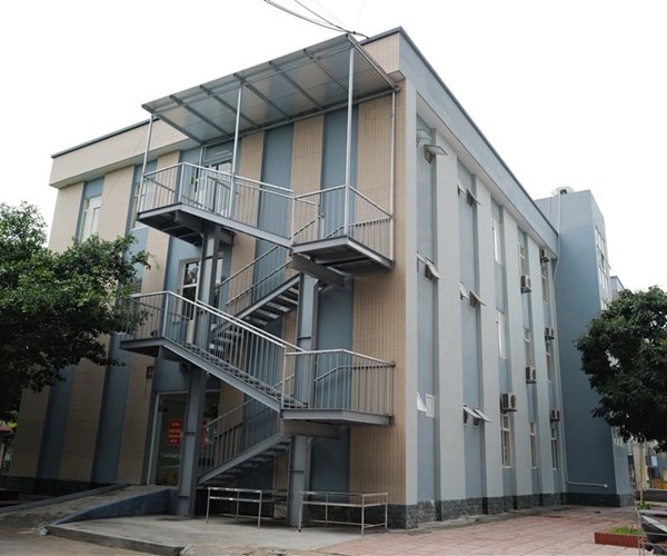 Trung tâm ICU điều trị bệnh nhân Covid-19 nặng tại Bắc Ninh do Sun Group tài trợ hiện đại ra sao? - Anh 5