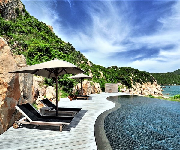 Ninh Thuận: Tạo mọi điều kiện thuận lợi để thu hút đầu tư vào du lịch - Anh 1