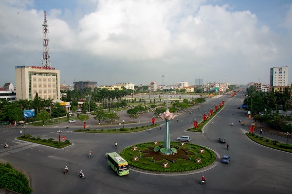 Hưng Yên dừng dịch vụ kinh doanh nhà hàng ăn uống, làm đẹp, khu vui chơi giải trí - Anh 1