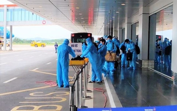 Quảng Ninh: Triển khai thí điểm cách ly 7 ngày đối với người nhập cảnh - Anh 1