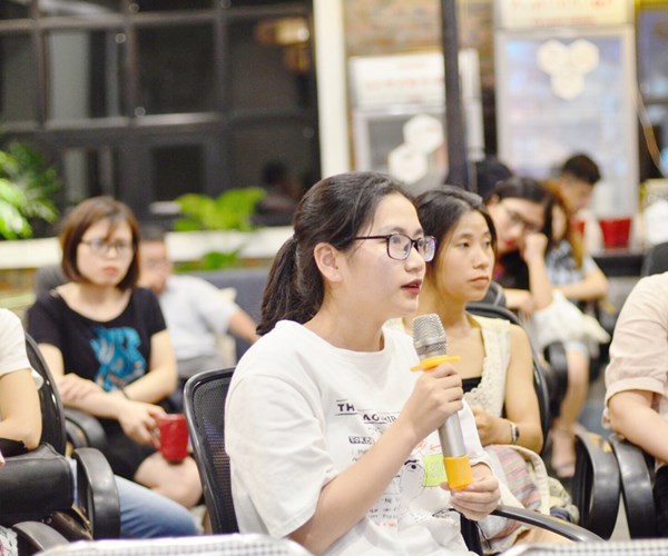 Nữ sinh chuyên văn trúng học bổng “khủng” ngành cử nhân điều dưỡng của VinUn - Anh 1