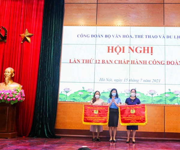 Hội nghị lần thứ 12 Ban Chấp hành Công đoàn Bộ VHTTDL - Anh 6